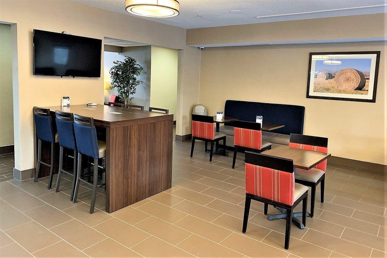Comfort Suites Auburn Near I-69 Esterno foto