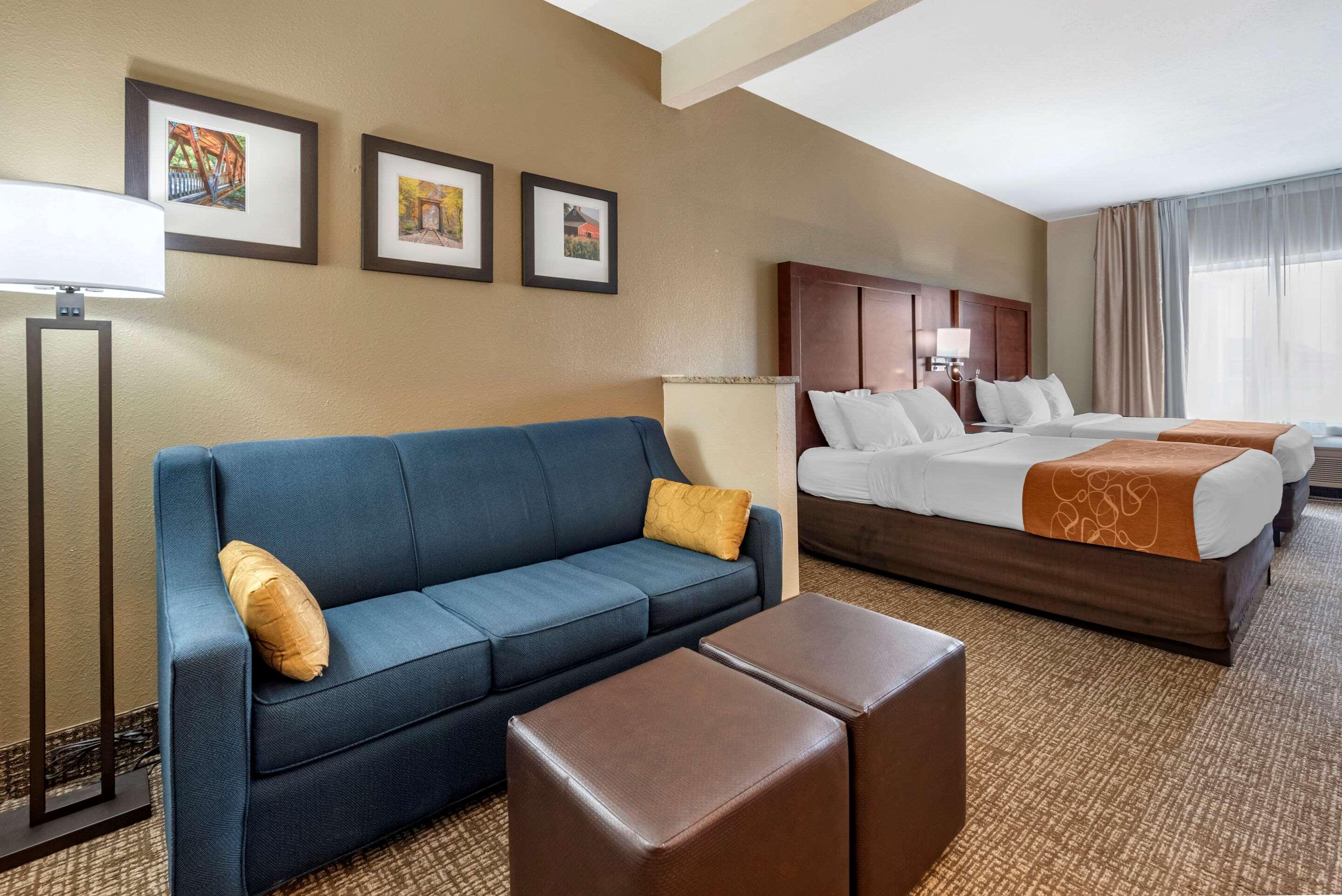 Comfort Suites Auburn Near I-69 Esterno foto