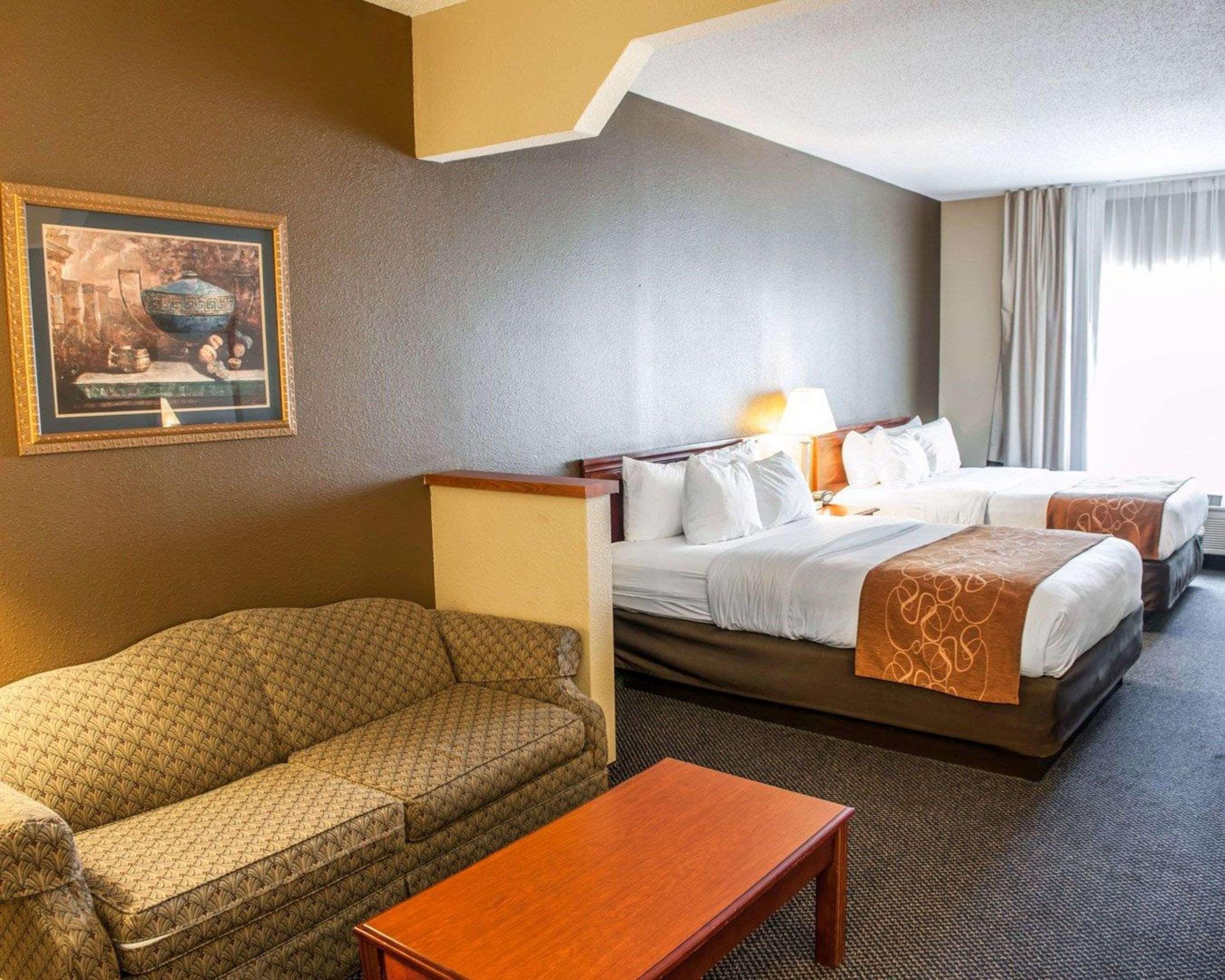 Comfort Suites Auburn Near I-69 Esterno foto