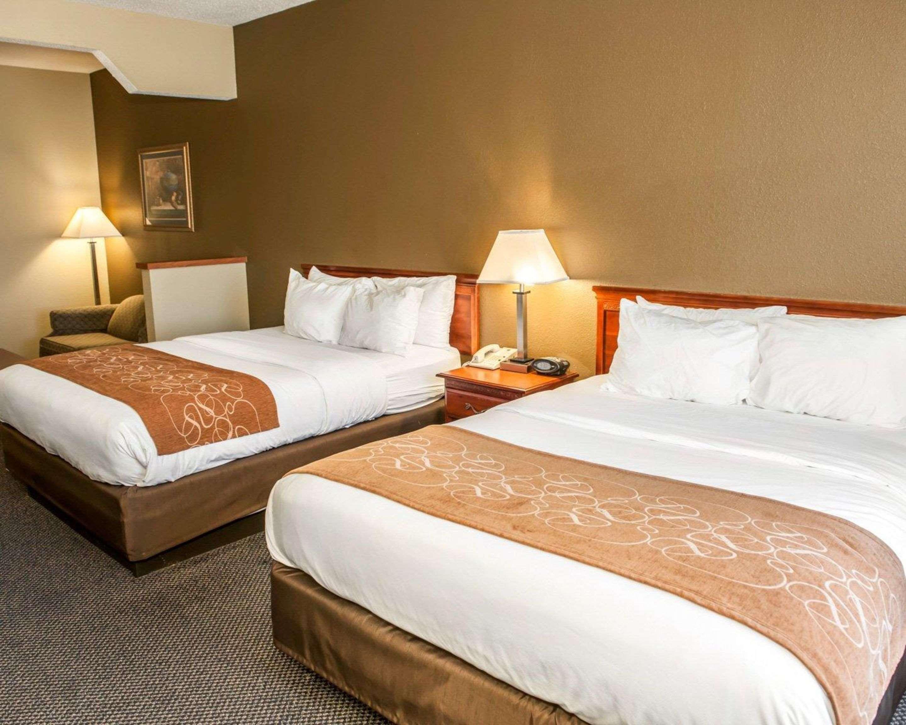 Comfort Suites Auburn Near I-69 Esterno foto
