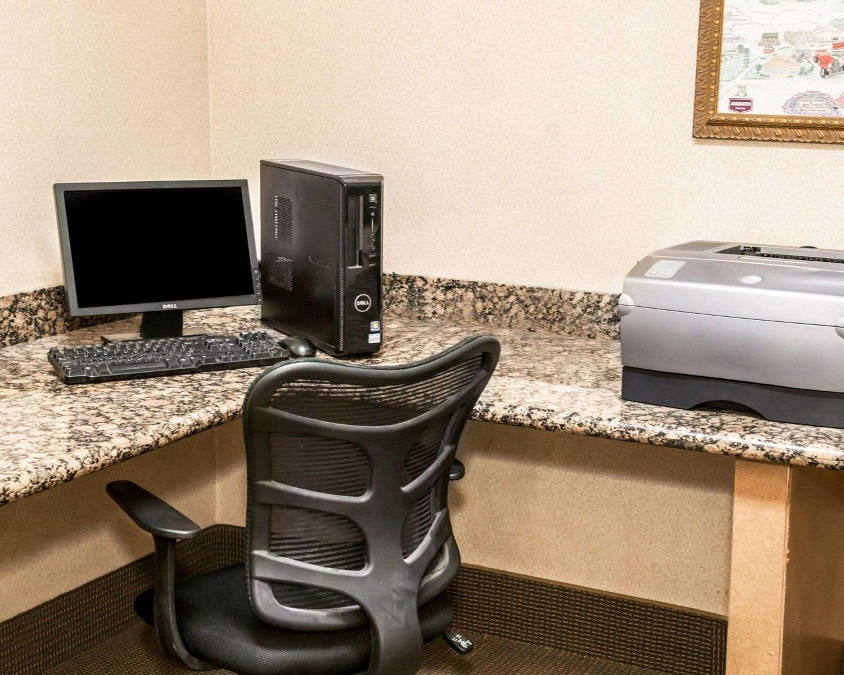 Comfort Suites Auburn Near I-69 Esterno foto