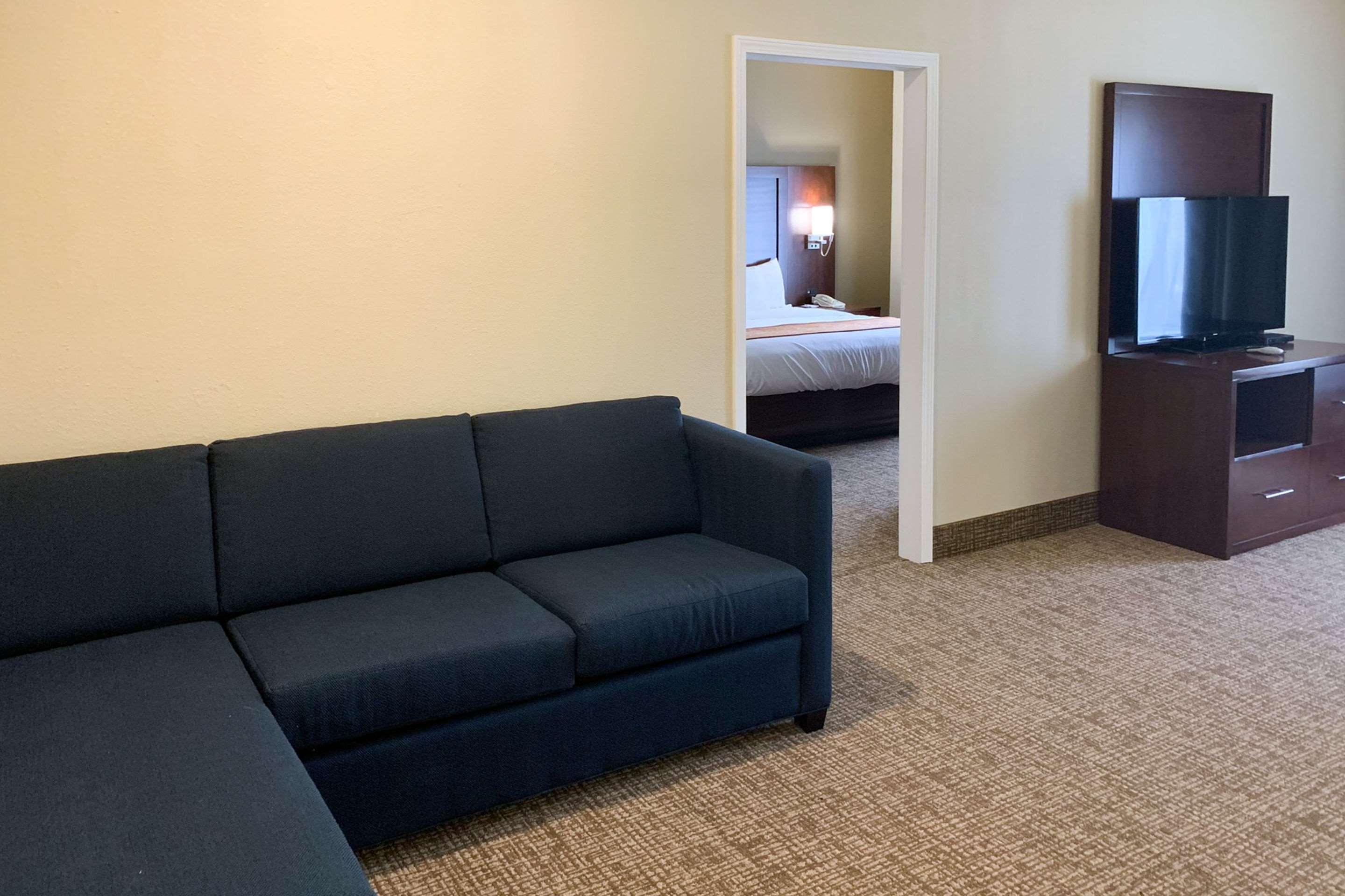 Comfort Suites Auburn Near I-69 Esterno foto