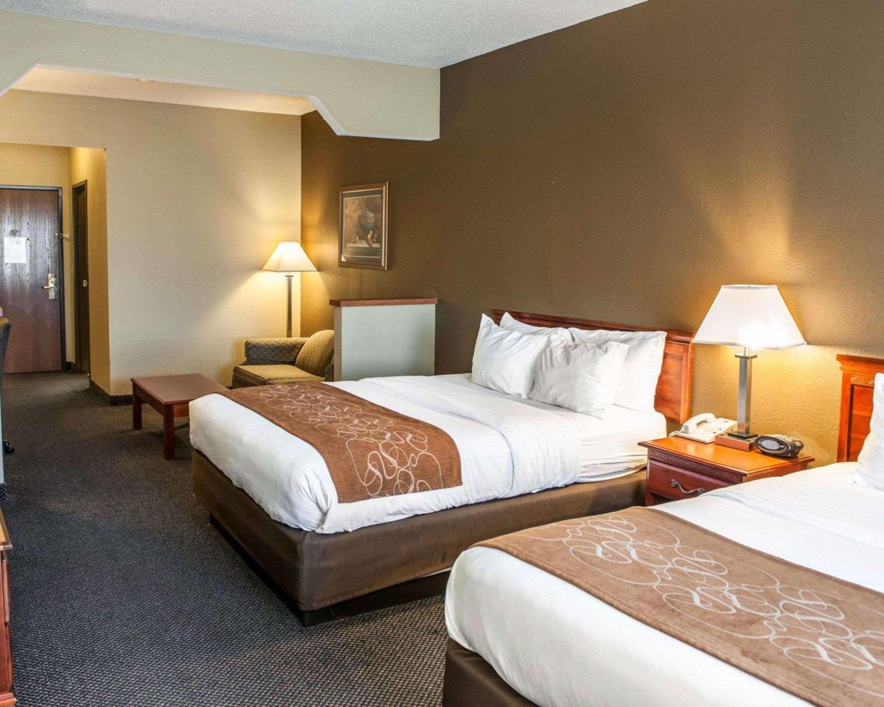 Comfort Suites Auburn Near I-69 Esterno foto