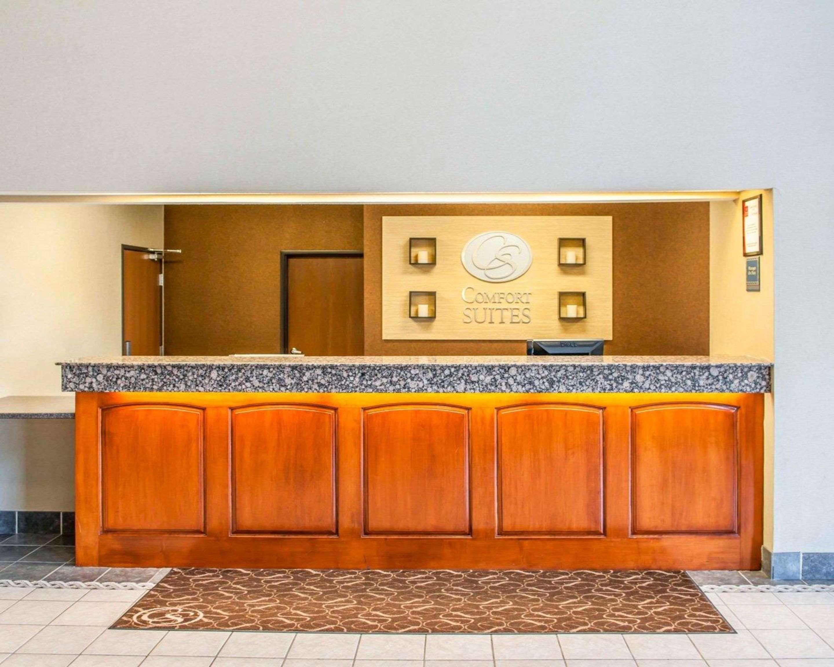 Comfort Suites Auburn Near I-69 Esterno foto